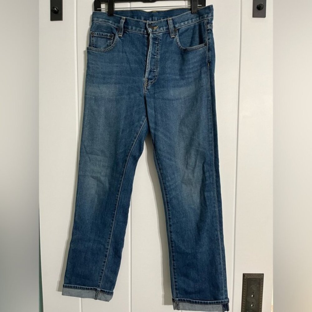 6397 The News 495 Jean